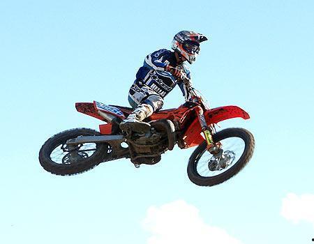 国产机车越野视频播放,激情四溢的极限挑战之旅